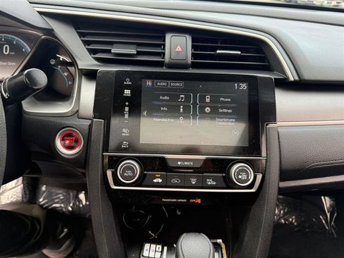 Used 2018 Honda Civic EX image 28