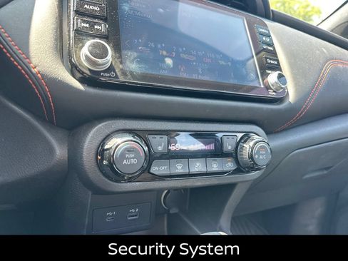 Certified 2023 Nissan Kicks SR w/ SR Premium Package FWD image 17