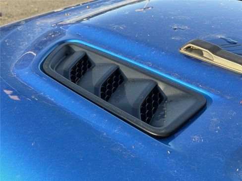 Used 2024 Jeep Wrangler Rubicon w/ Technology Group image 9