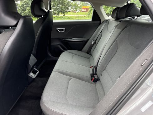 Used 2025 Kia K4 FWD image 13