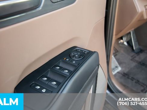 Used 2024 Kia EV9 GT-Line image 37