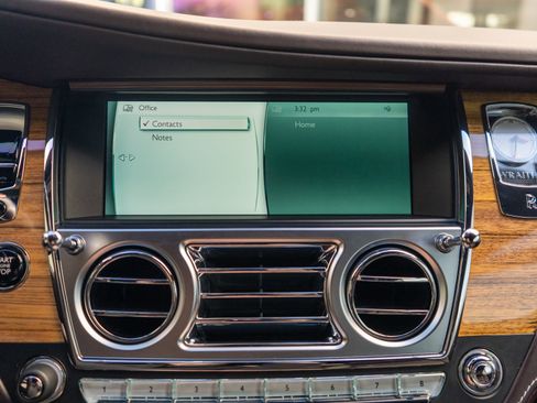 Used 2016 Rolls-Royce Wraith image 27