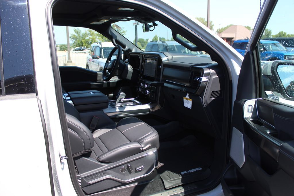 New 2026 Ford F150 Platinum w/ Equipment Group 702A High AWD/4WD image 15