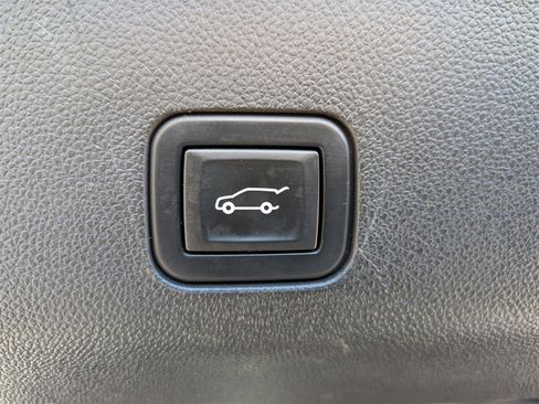 Used 2021 Cadillac Escalade Sport Platinum w/ Heavy-Duty Trailer Package image 37