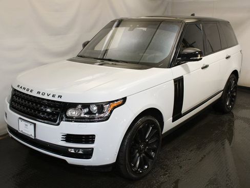 Used 2017 Land Rover Range Rover Supercharged image 1