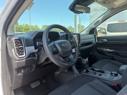 Used 2025 Ford Ranger XLT w/ FX4 Off-Road Package AWD/4WD image 10