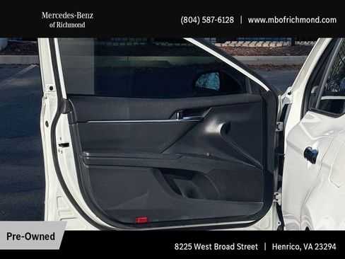 Used 2022 Toyota Camry SE w/ Convenience Package image 25