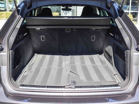 Used 2023 Audi RS 6 w/ Black Optic Package AWD/4WD image 28
