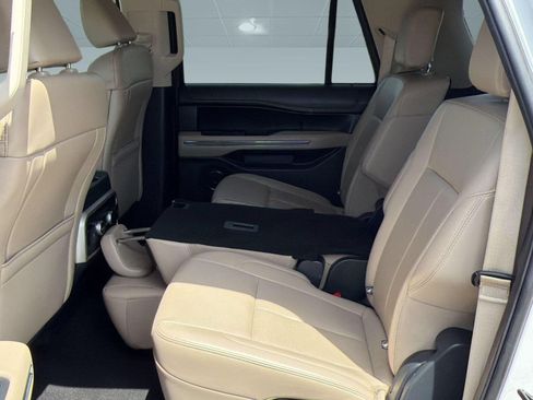 Certified 2024 Ford Expedition Max XLT RWD image 23