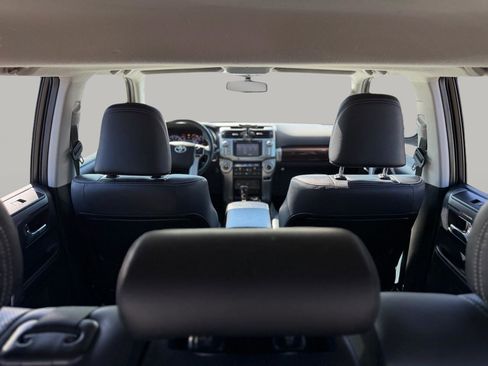 Used 2016 Toyota 4Runner Limited image 31
