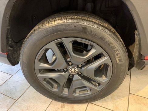 Used 2023 Toyota RAV4 Adventure image 10