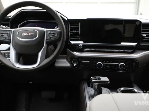 New 2026 GMC Sierra 1500 SLT w/ SLT Premium Package AWD/4WD image 19