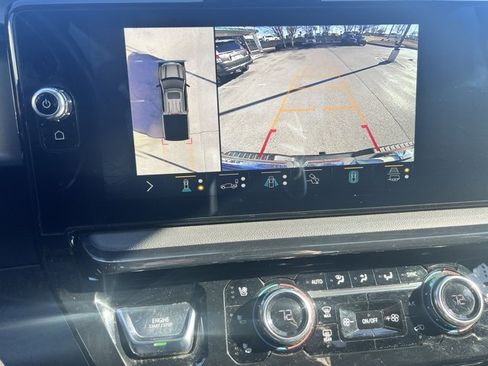 Used 2022 GMC Sierra 1500 AT4 w/ AT4 Premium Package image 18