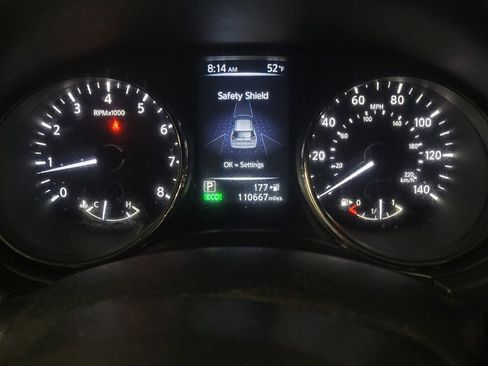 Used 2017 Nissan Rogue SV image 23