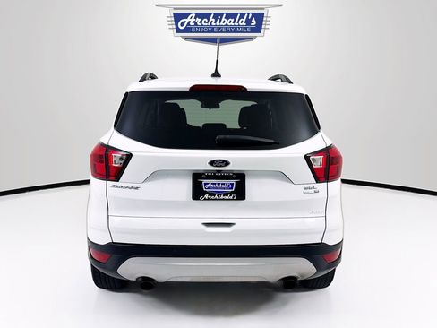 Used 2019 Ford Escape SEL image 7