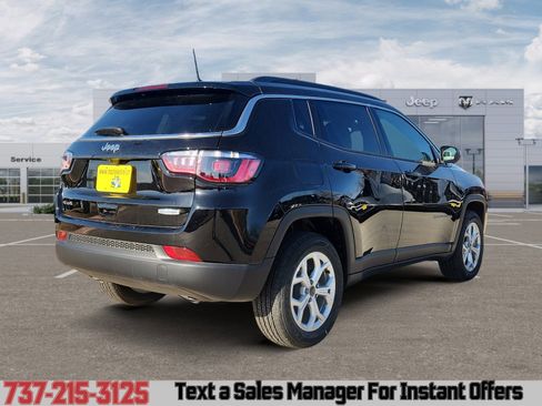 New 2026 Jeep Compass Latitude image 5