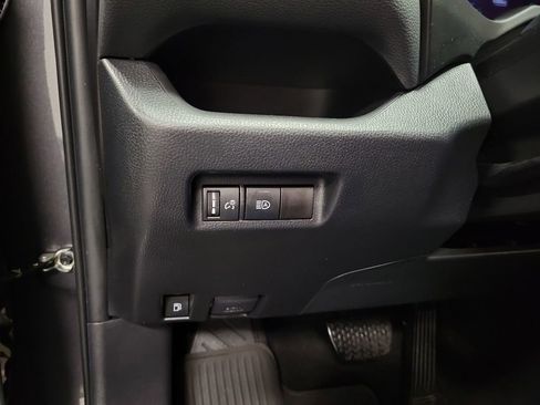 Used 2024 Toyota RAV4 XLE AWD/4WD image 21