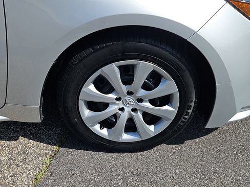 Used 2023 Toyota Corolla LE FWD image 26