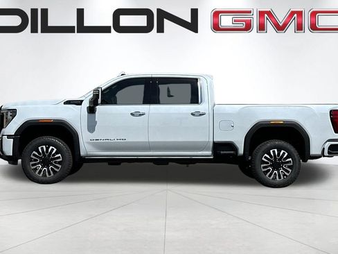 New 2026 GMC Sierra 2500 Denali Ultimate w/ Max Trailering Package AWD/4WD image 7