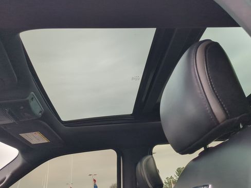 Used 2018 Ford F250 Platinum w/ Platinum Ultimate Package image 22