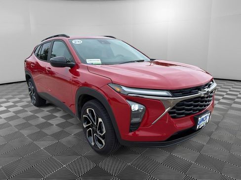 New 2026 Chevrolet Trax RS w/ Driver Confidence Package FWD image 6