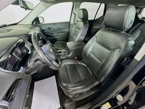 Used 2018 Chevrolet Traverse Premier image 23