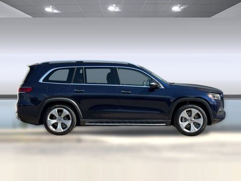 Used 2022 Mercedes-Benz GLS 450 4MATIC image 8