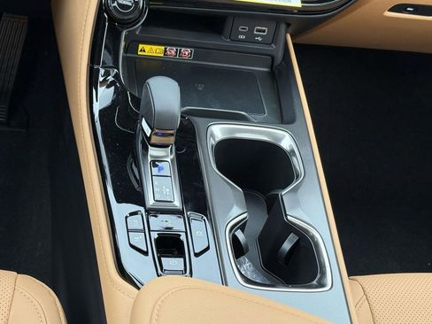 New 2026 Lexus NX 350h Premium image 15