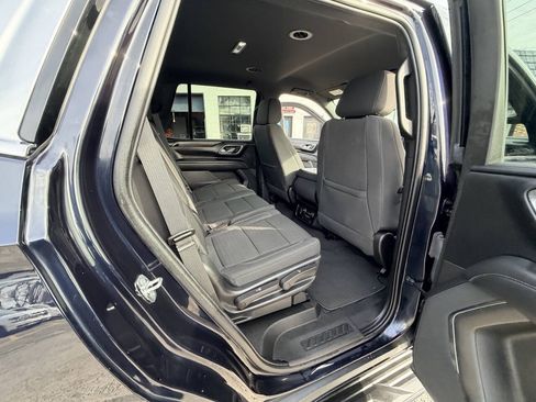 Used 2023 Chevrolet Tahoe 4WD image 31