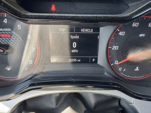 Certified 2024 Chevrolet Trax RS image 24