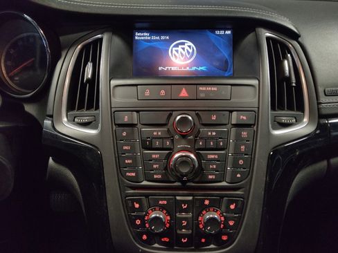 Used 2019 Buick Cascada Premium image 25