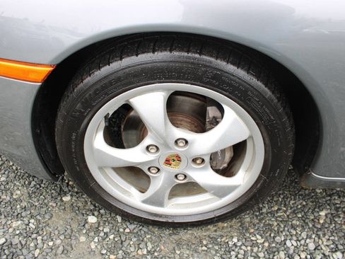 Used 2001 Porsche Boxster image 25