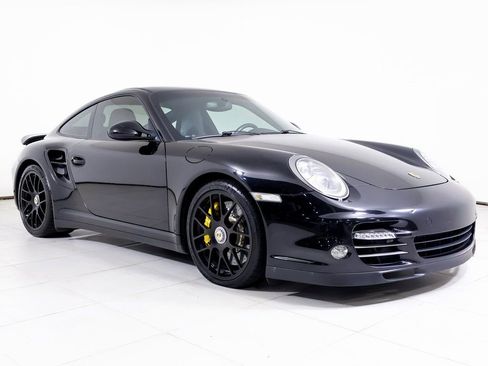 Used 2012 Porsche 911 Turbo S image 26