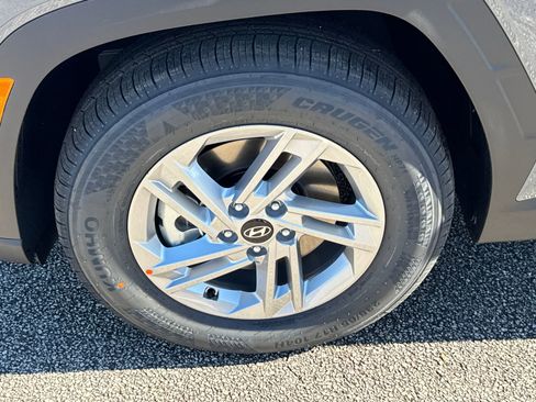 New 2026 Hyundai Tucson SE image 11