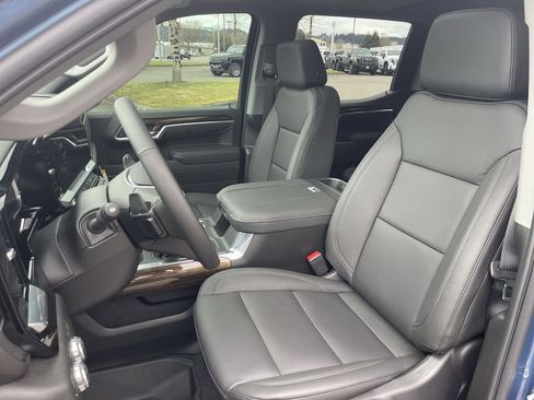 New 2026 GMC Sierra 1500 Elevation w/ Elevation Premium Package AWD/4WD image 20