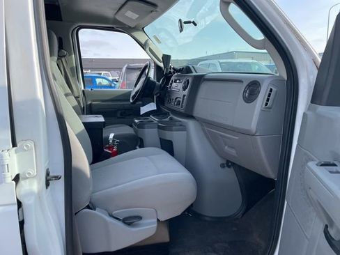 Used 2012 Ford E-150 and Econoline 150 w/ PWR Group image 18