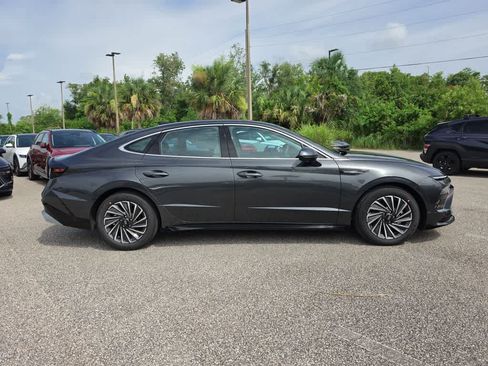 New 2026 Hyundai Sonata SEL FWD image 8