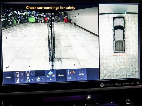 Used 2024 Toyota Tundra Limited image 27