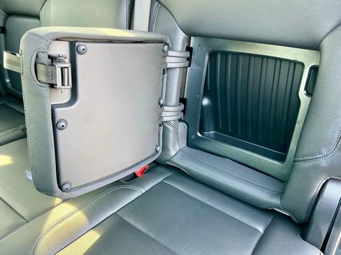 Used 2025 Chevrolet Silverado 1500 LTZ image 30