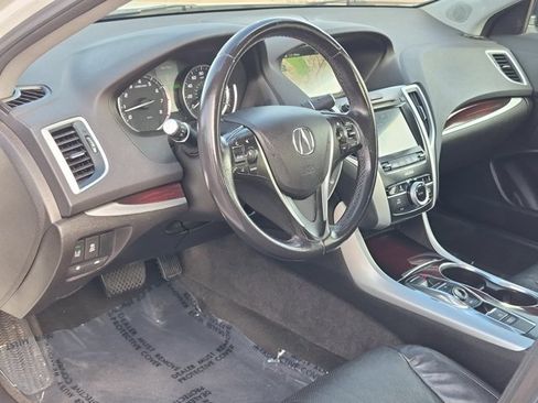 Used 2016 Acura TLX w/ Technology Package FWD image 10