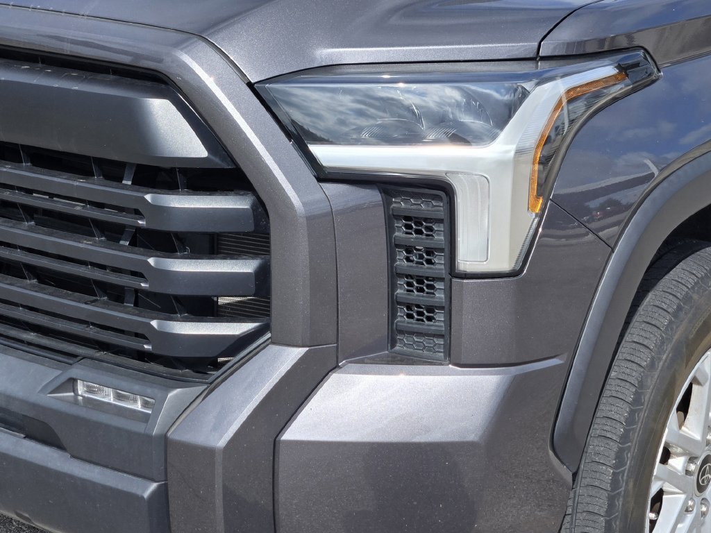 Used 2024 Toyota Tundra SR5 AWD/4WD image 9
