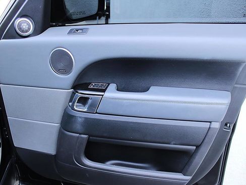 Used 2015 Land Rover Range Rover Sport Supercharged image 31