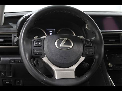 Used 2018 Lexus IS 300 AWD w/ Comfort Package image 7