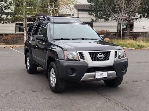 Used 2011 Nissan Xterra S AWD/4WD image 3