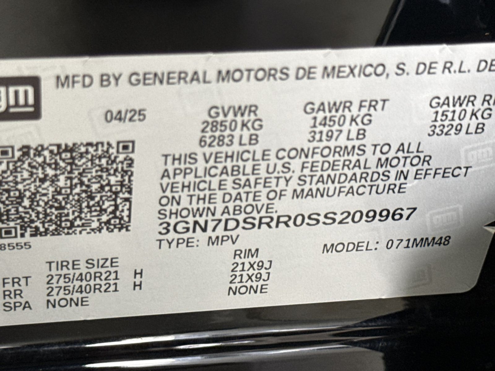 Used 2025 Chevrolet Equinox EV RS AWD/4WD image 30