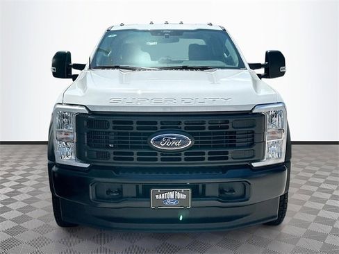 New 2025 Ford F550 4x4 Crew Cab image 2