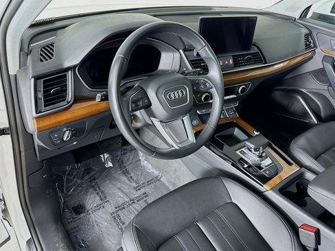 Used 2023 Audi Q5 2.0T Premium Plus w/ Premium Plus Package image 9
