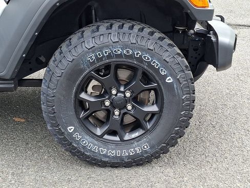 Used 2022 Jeep Wrangler Unlimited Sport AWD/4WD image 11