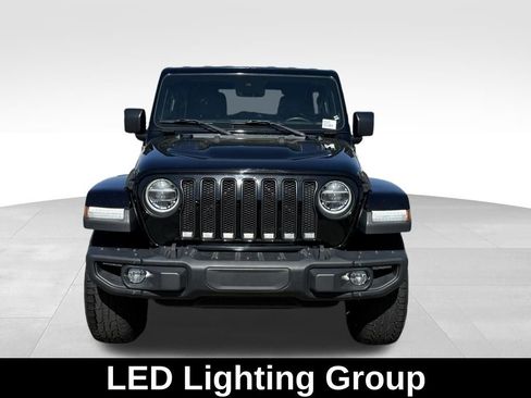 Used 2019 Jeep Wrangler Unlimited Sahara w/ Quick Order Package 24M Moab AWD/4WD image 8
