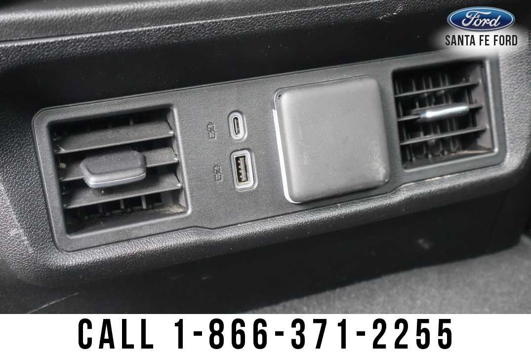 Used 2025 GMC Sierra 1500 SLT AWD/4WD image 24